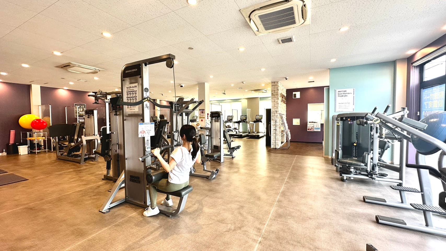 エニタイムフィットネス 甲府国母店の施設写真