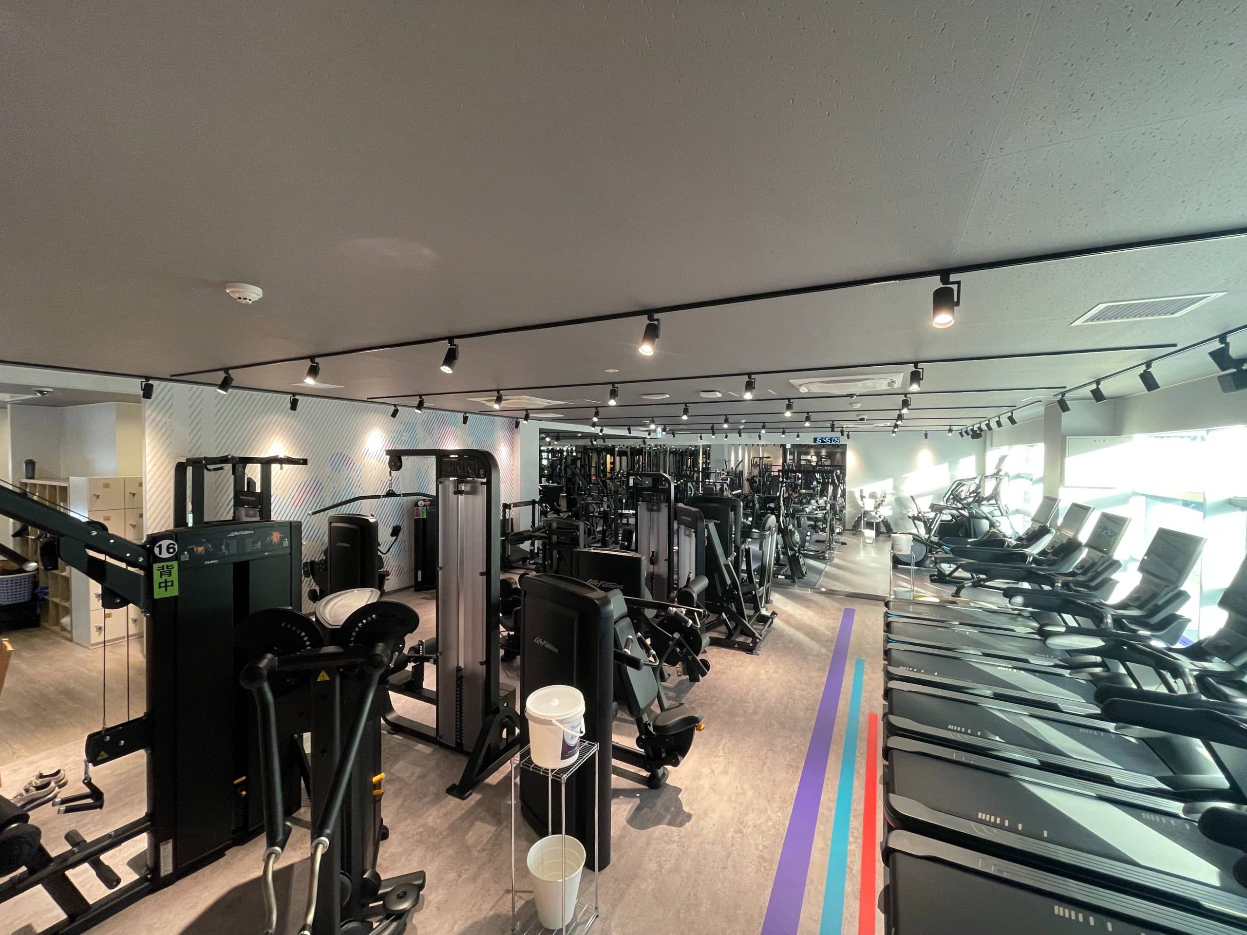 豊中曽根店の施設写真