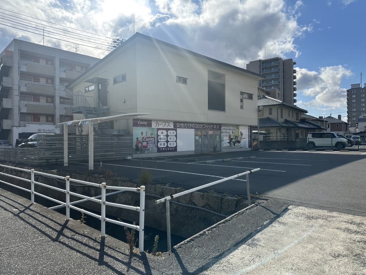 カーブス東古松の施設写真