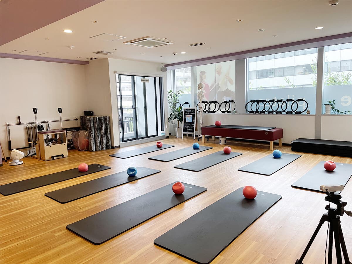 zen place pilates ピラティス 南森町スタジオの施設写真