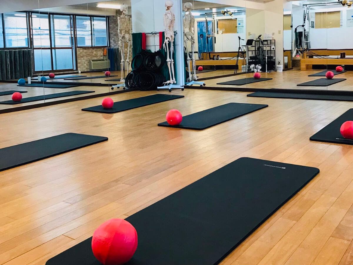 zen place pilates ピラティス 経堂スタジオの施設写真